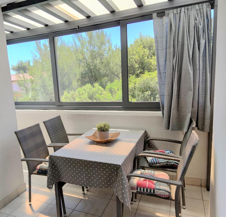 Apartments Riba Vis Room photo